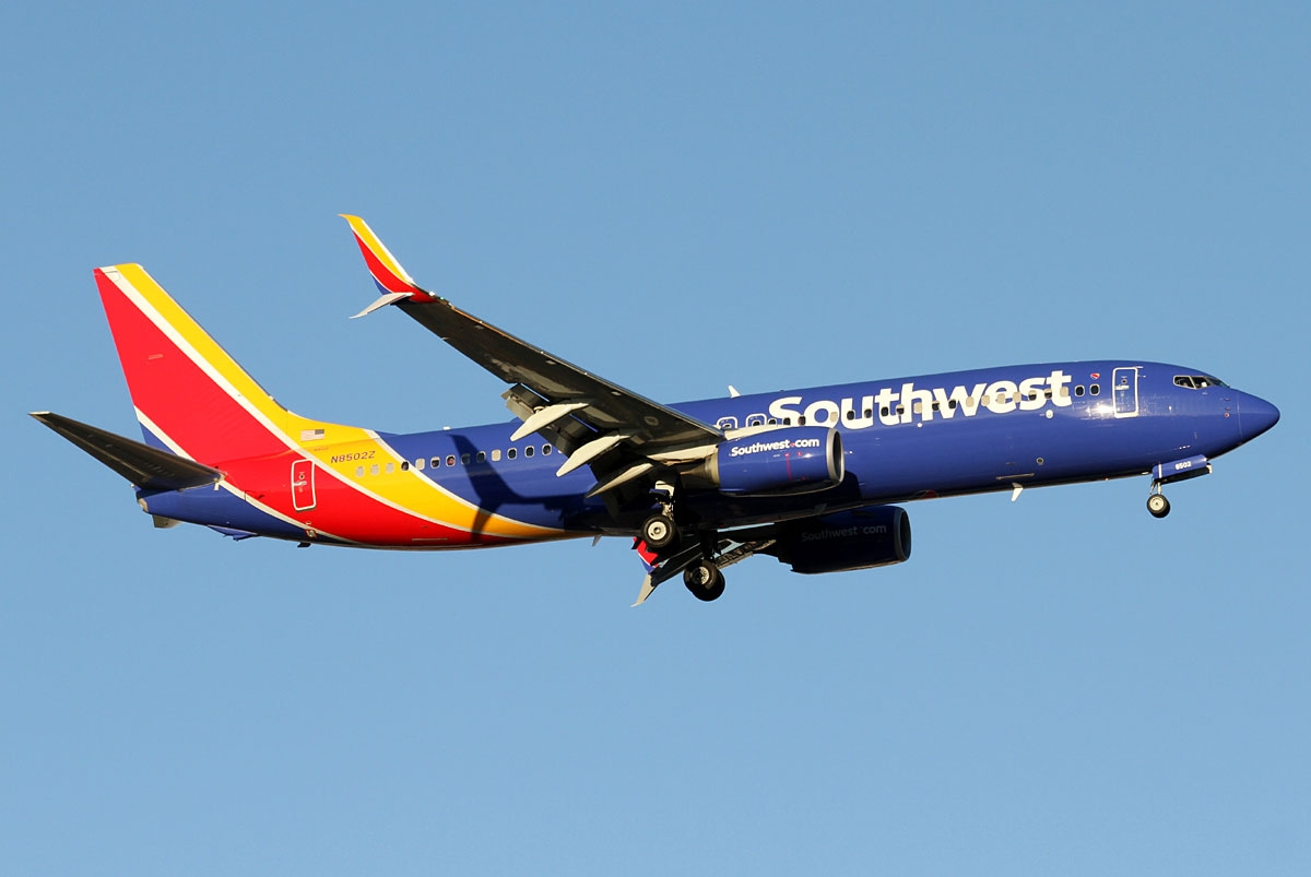 N8502Z - Boeing 737-800