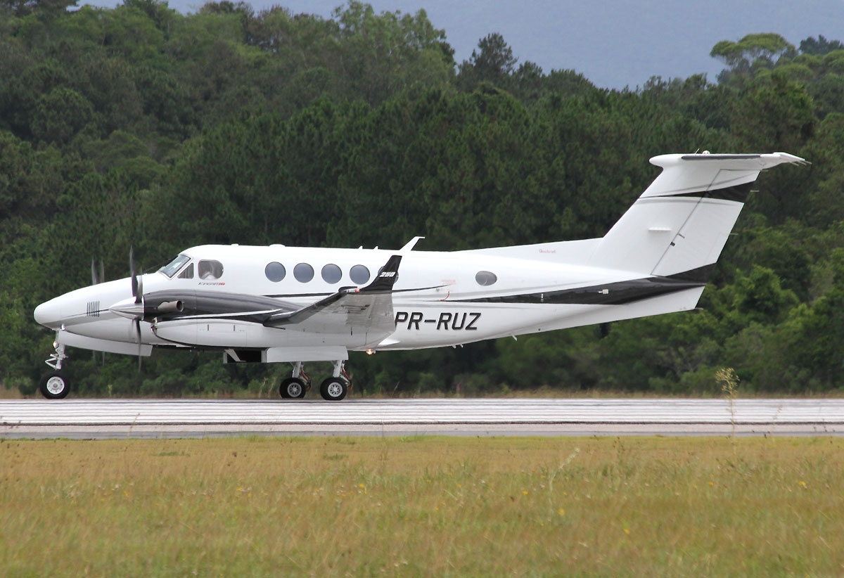 PR-RUZ - Beechcraft King Air 250