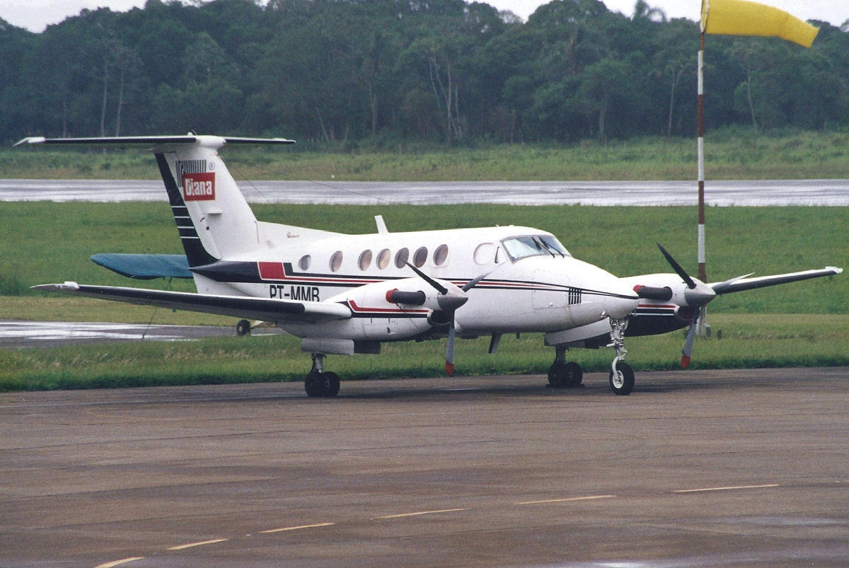 PT-MMB - Beechcraft 200 Super King Air