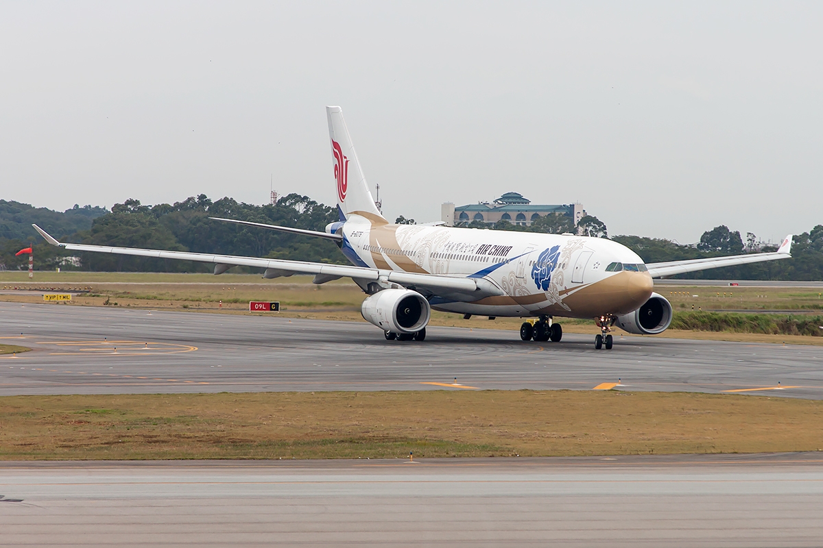 B-6073 - Airbus A330-200