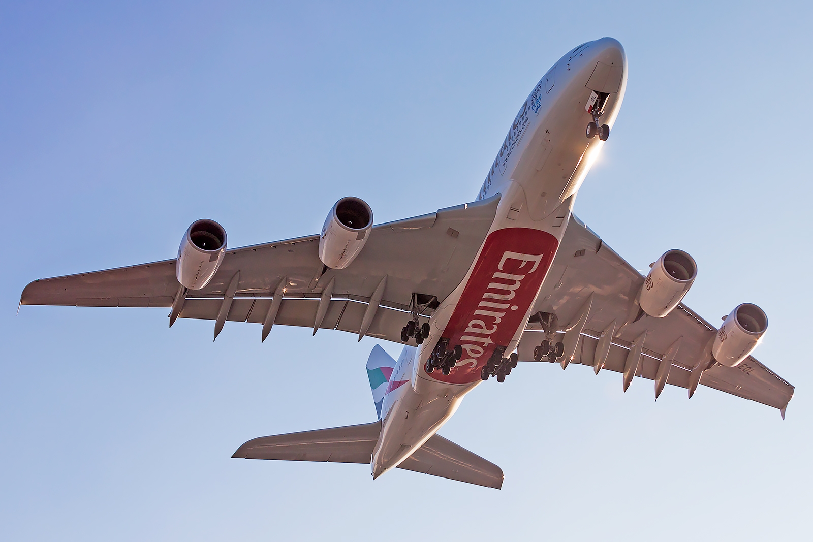 A6-EOL - Airbus A380