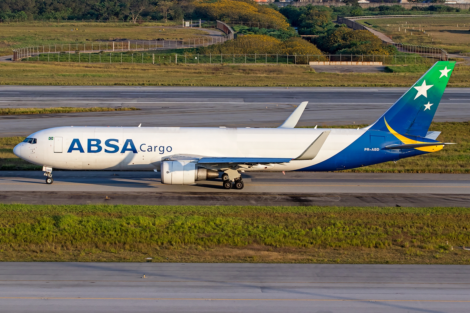 PR-ABD - Boeing 767-300F