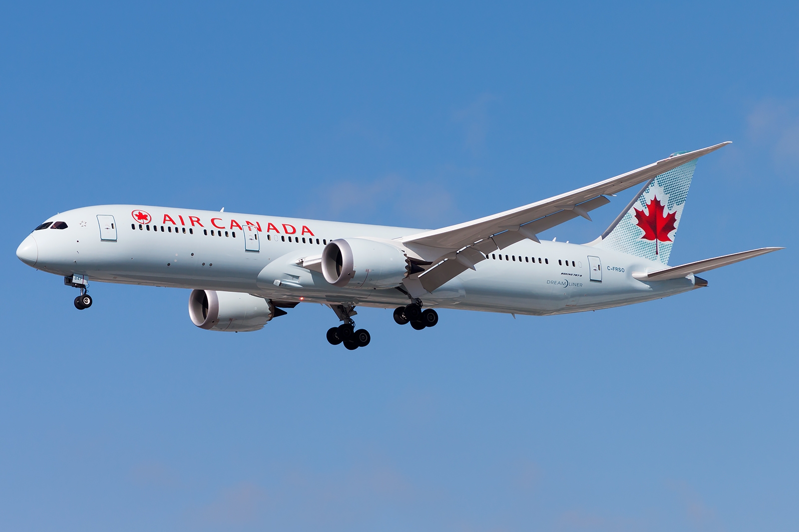 C-FRSO - Boeing 787-9 Dreamliner