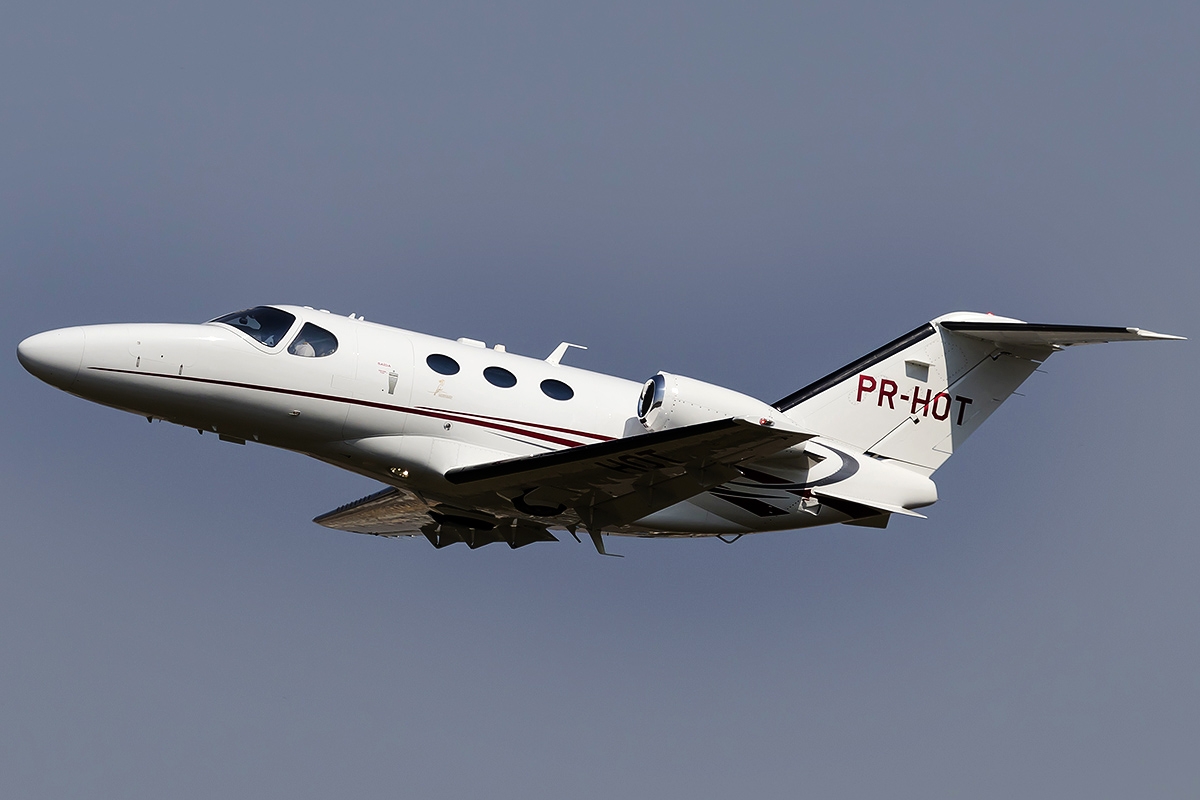 PR-HOT - Cessna 510 Citation Mustang